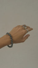 Cargar imagen en el visor de la galería, Pulsera de Hematite