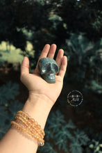 Cargar imagen en el visor de la galería, SKULL medium
