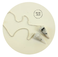 Cargar imagen en el visor de la galería, PENDULO DE PIEDRA LUNA