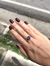 Cargar imagen en el visor de la galería, Anillo de Amatista
