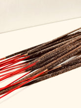 Cargar imagen en el visor de la galería, Copal Negro
