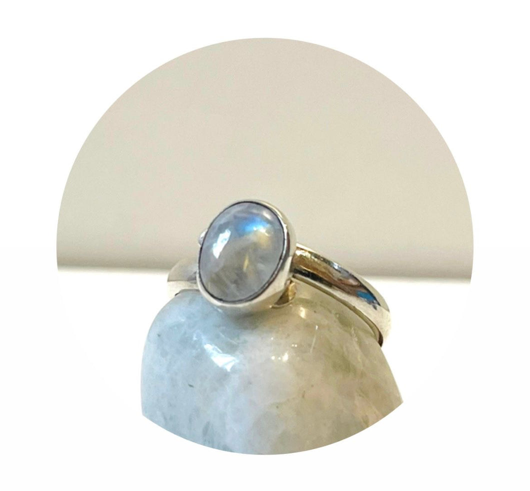Anillo Moonstone