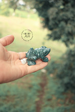 Cargar imagen en el visor de la galería, TOTEM RANA
